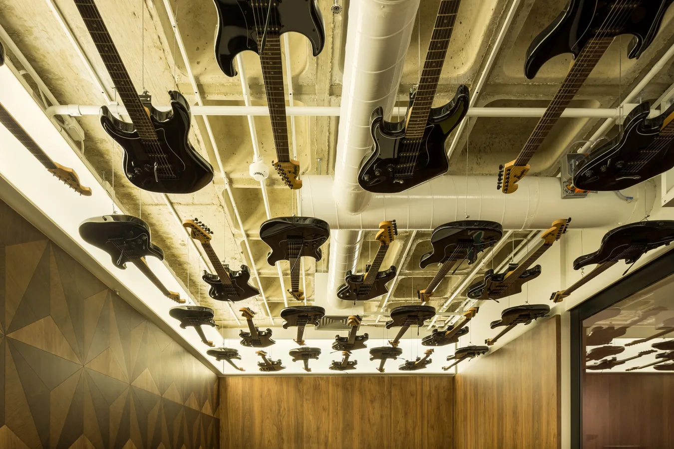 Teto de guitarras